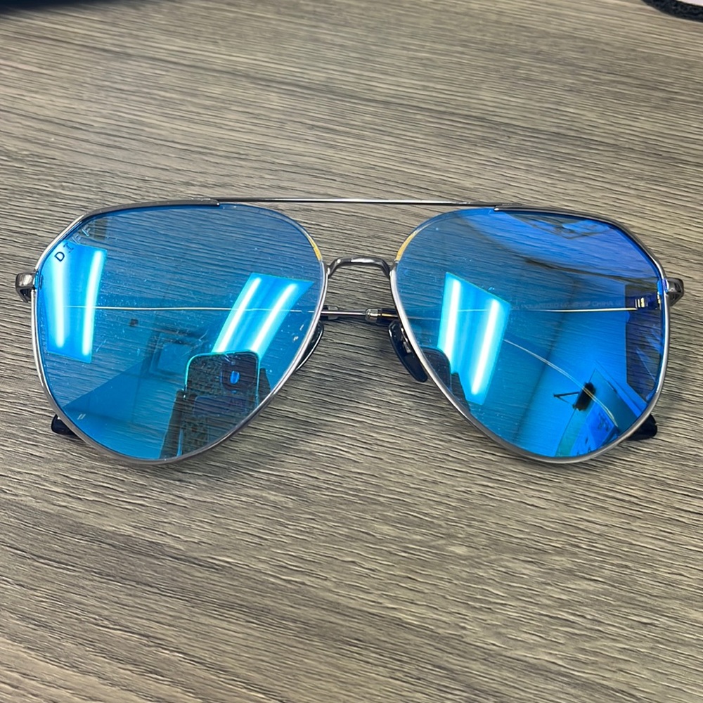 DIFF Sunglasses